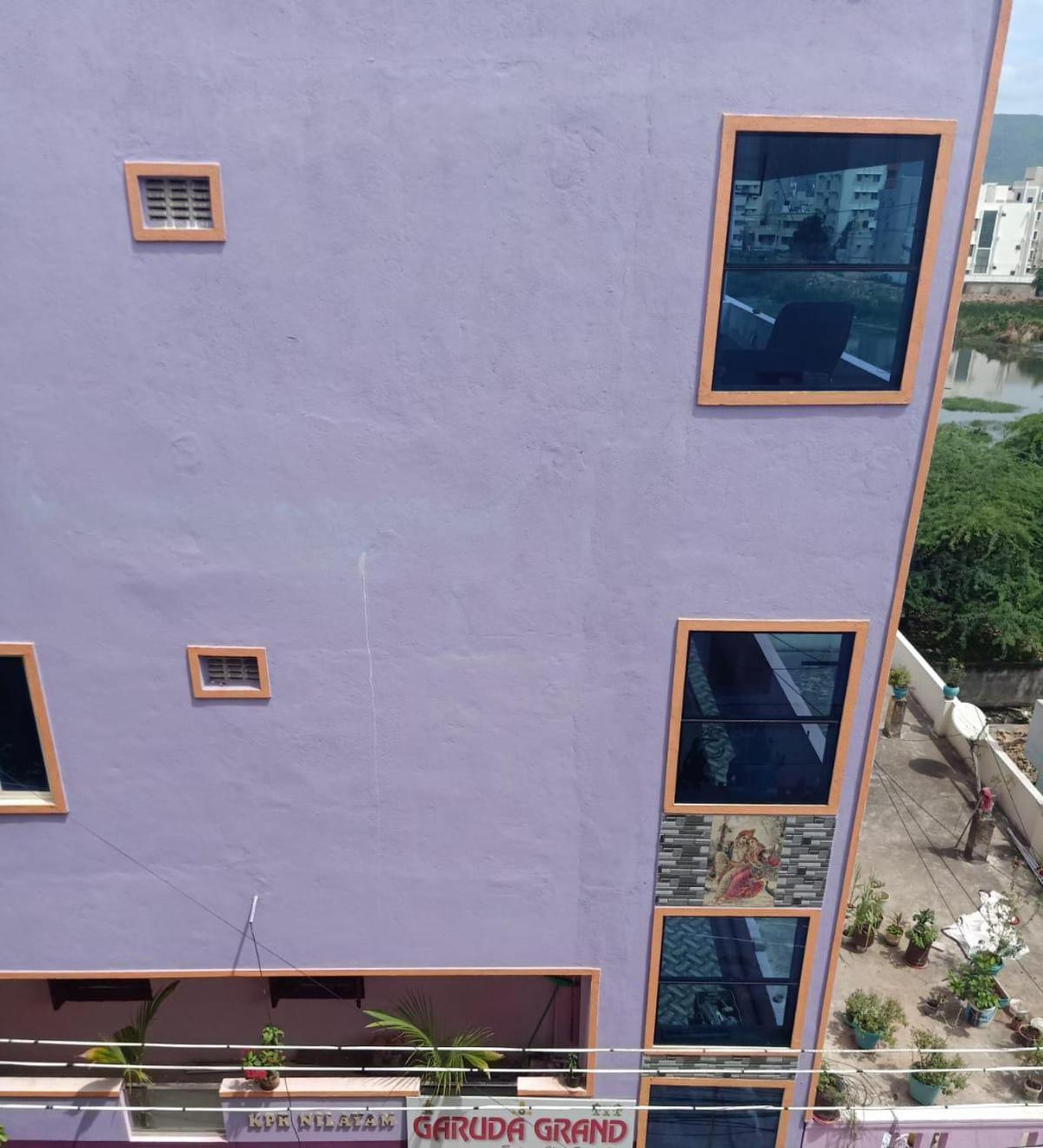 Garuda Grand Apartment Tirupati Ngoại thất bức ảnh