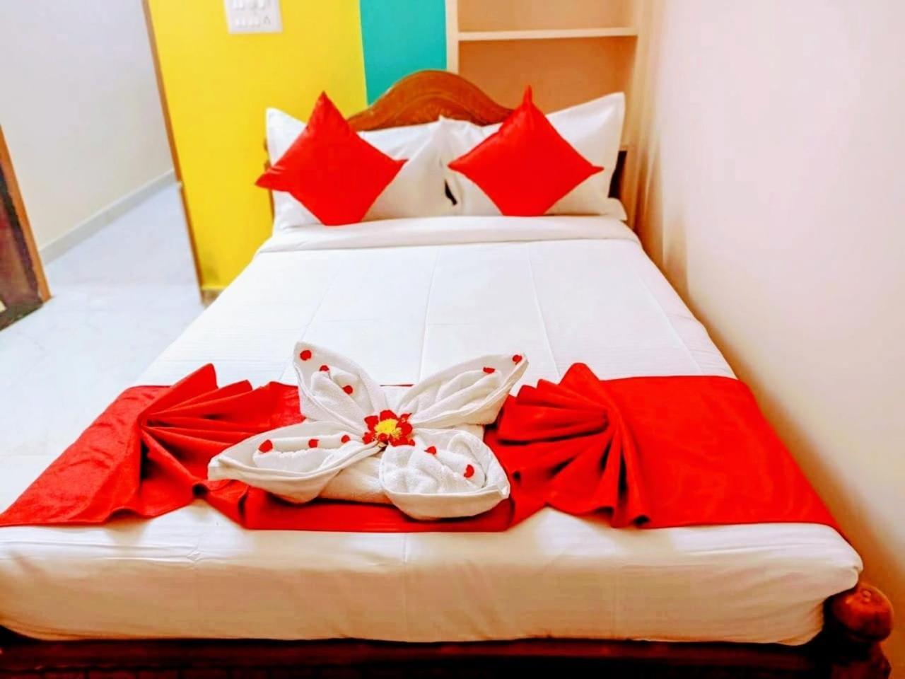 Garuda Grand Apartment Tirupati Ngoại thất bức ảnh