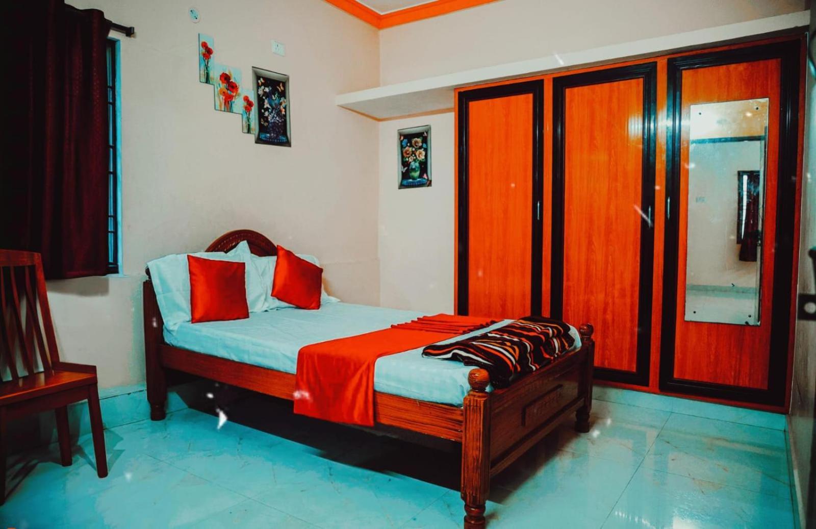 Garuda Grand Apartment Tirupati Ngoại thất bức ảnh
